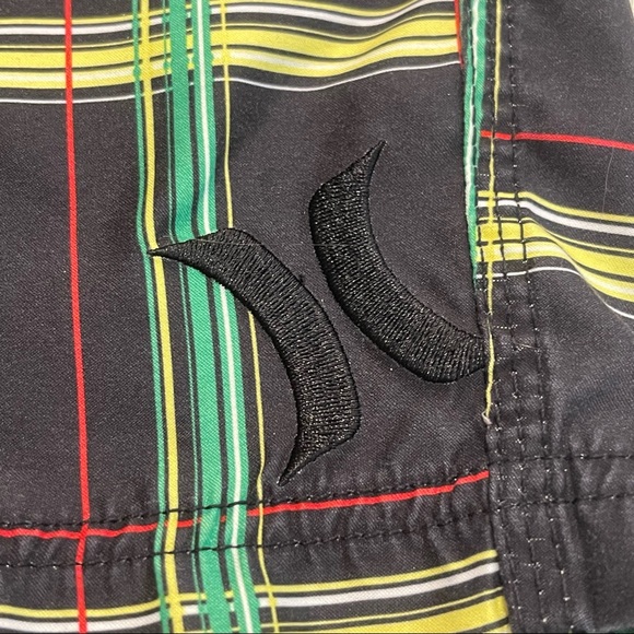 HURLEY Black and Green Plaid Board Shorts Swim Bottoms Size 32 - Picture 8 of 12